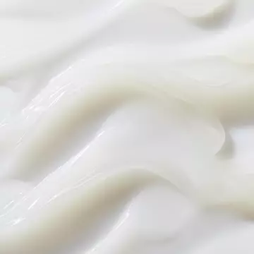 Clearly Corrective Brightening & Smoothing Moisture Treatment