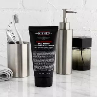 Age Defender Exfoliating Men's Facial Cleanser - Kiehl's Age Defender Exfoliating Men's Facial Cleanser - Kiehl's