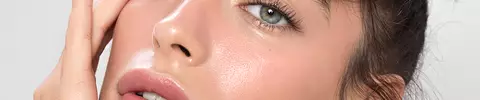 Our Guide To Lactic Acid vs. Glycolic Acid