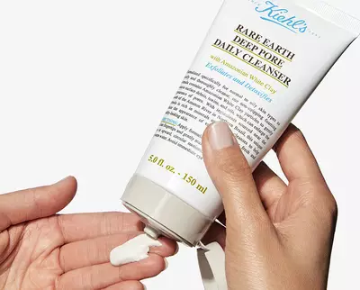 Purify Skin with an Exfoliating Cleanser