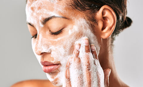 6 Foaming Facial Cleansers To Try Right Now