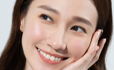 7 Clear Skin Tips To Help Keep Breakouts At Bay
