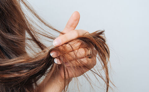 Your 5-Step Routine For Managing Split Ends